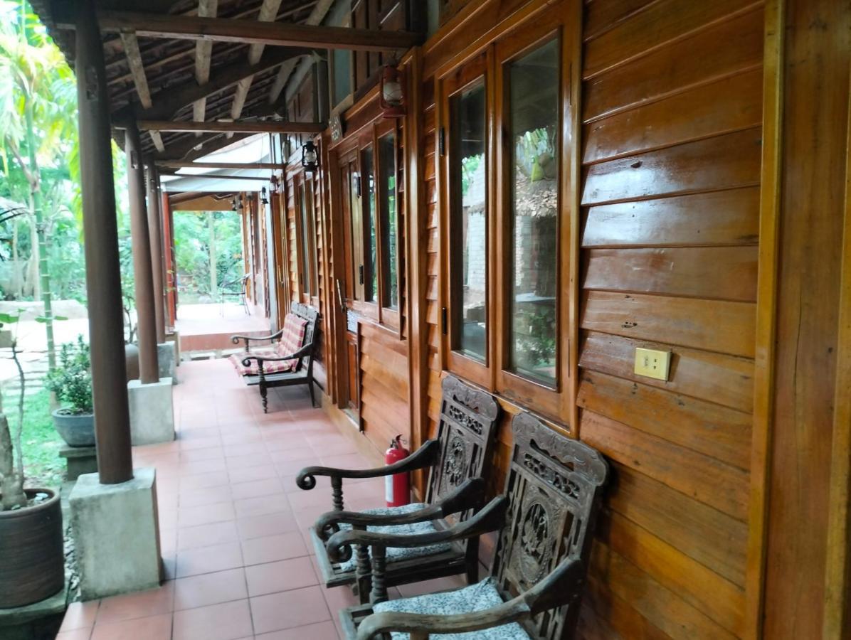 Highway 20 Homestay Фонг Нха Екстериор снимка