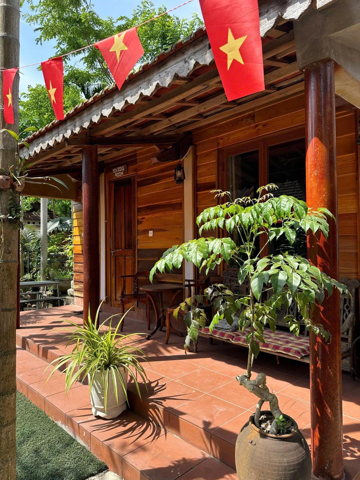 Highway 20 Homestay Фонг Нха Екстериор снимка